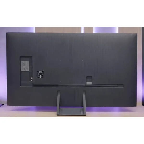 QN70F back view